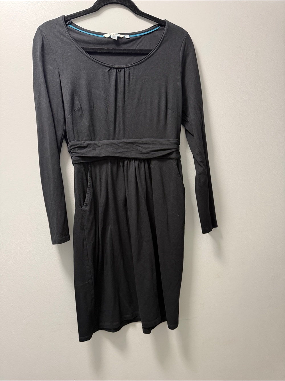 Boden Black Long-Sleeve Gathered-Waist Jersey Dress